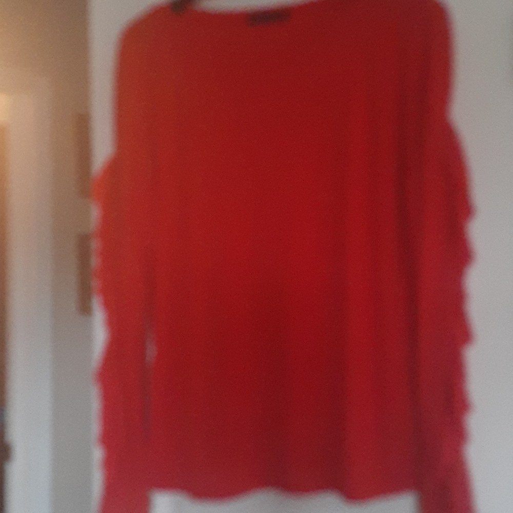 CLOSET clearance - Picture 4 of 4